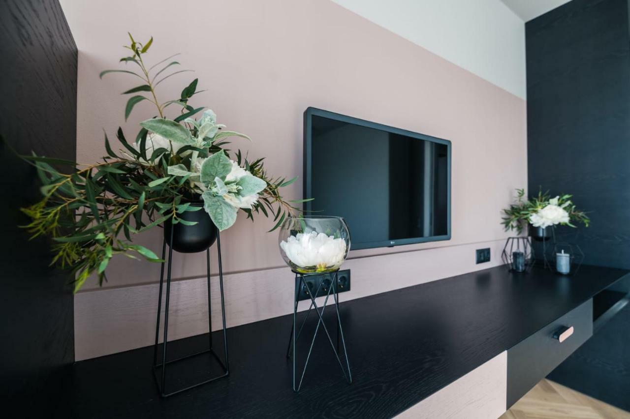 Maestro Design Hotel Liepāja Kültér fotó
