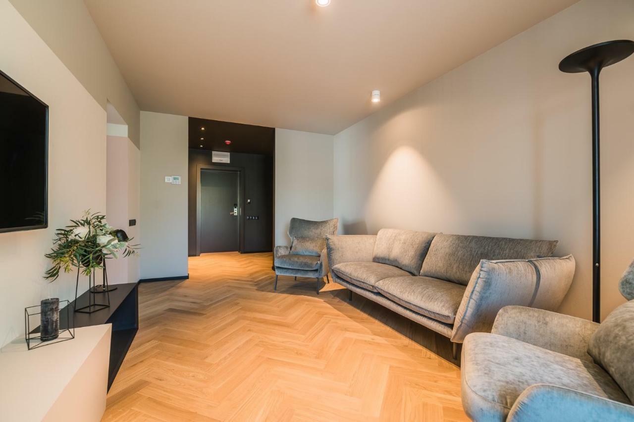 Maestro Design Hotel Liepāja Kültér fotó