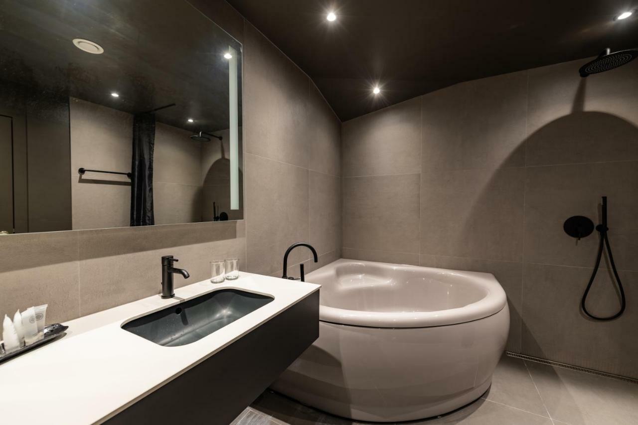 Maestro Design Hotel Liepāja Kültér fotó